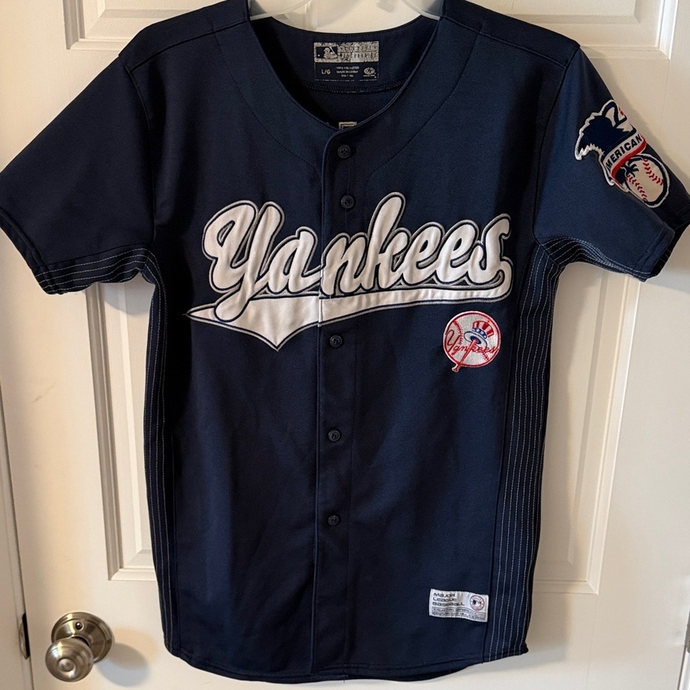 Majestic Boy’s New York Yankees Number 13
Rodriguez Baseball Jersey  Large